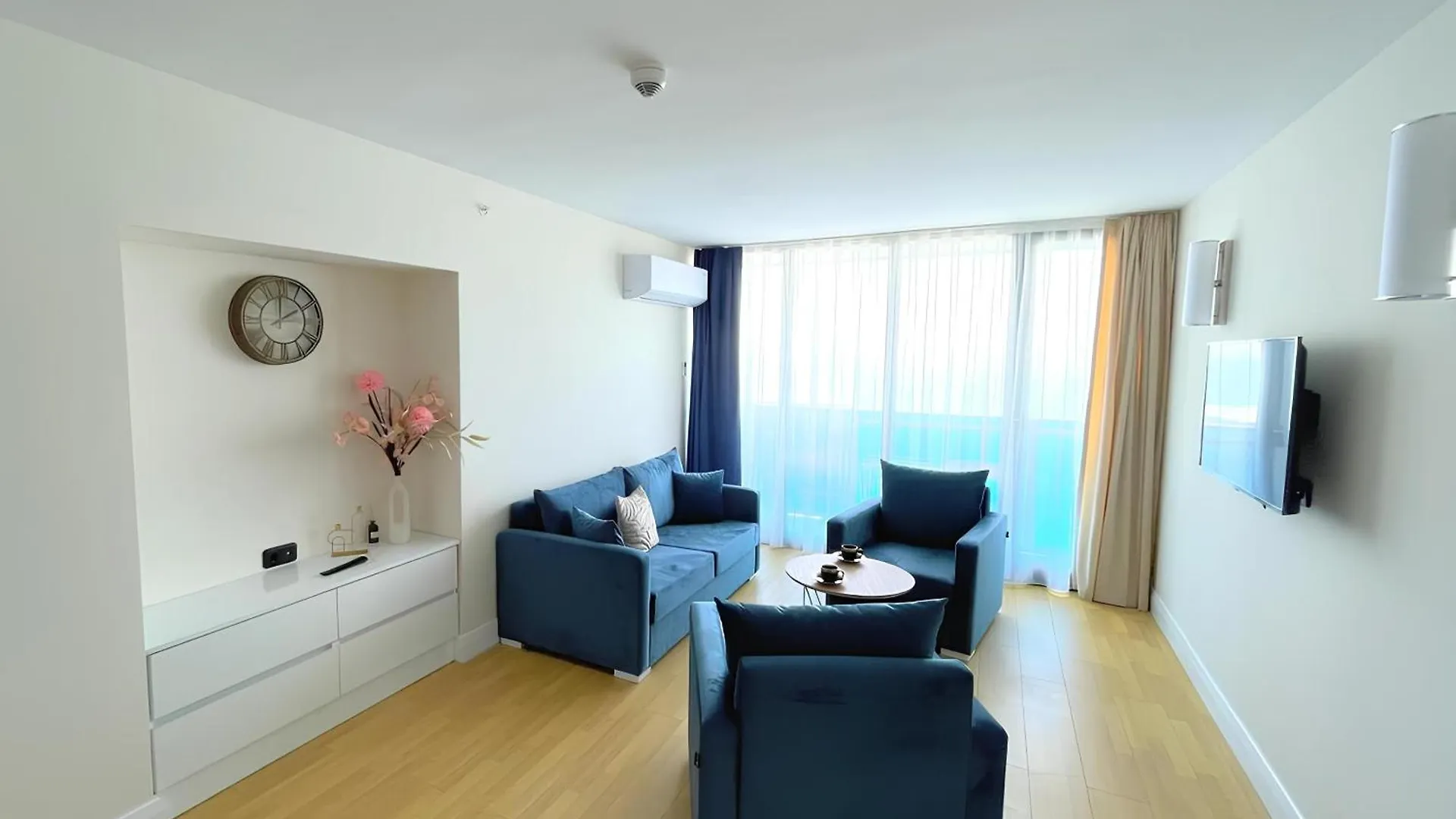 Panorama Hotel Orbi City Batumi 0*,